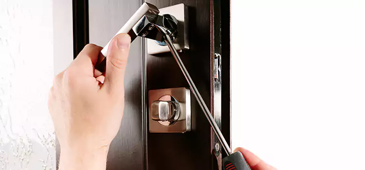 Door Lock Replacement Service Iselin
