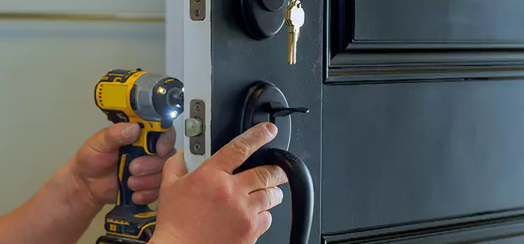 Commercial Door Lock Installation Iselin