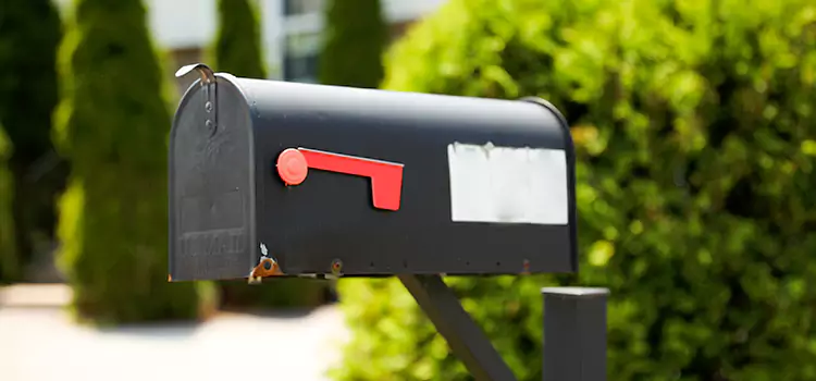 Secure Mailboxes for Packages Iselin
